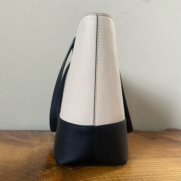 Kate Spade satchel - Picture 3 of 9